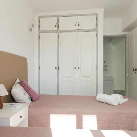 Chantal Apartment - Near The Beach - Quarteira Exterior photo